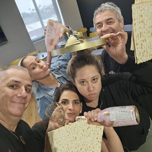 Matza selfie FR